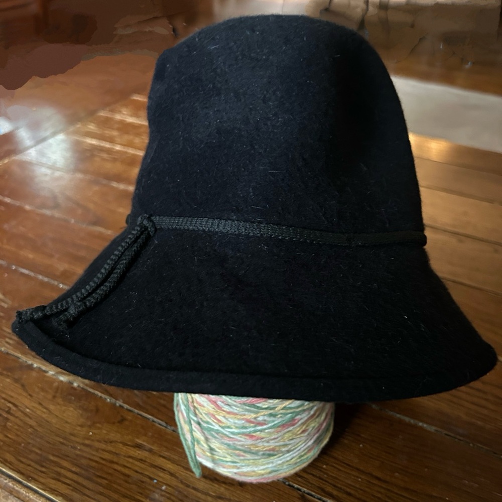 NWT Helen Kaminski HK Black Felt Hat Australia Packable - Picture 2 of 6